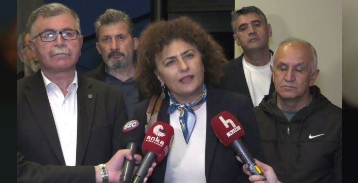 KESK, kayyum atanan Halk TV'ye destek ziyaretinde bulundu