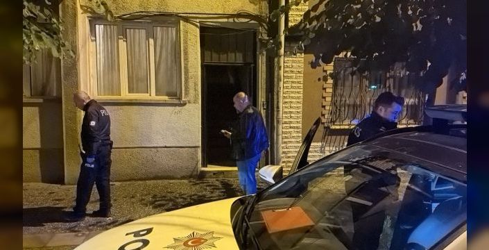 Komşusunun evinde ölü bulundu