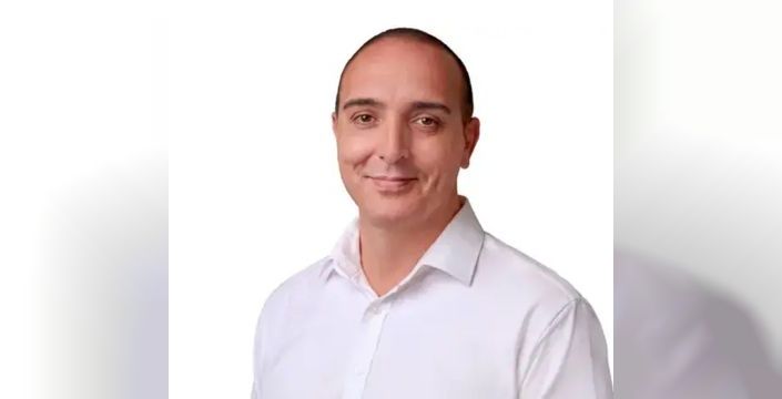 Konyaaltı Belediye Başkanı Cem Kotan, Yeni Parti'ye katıldı