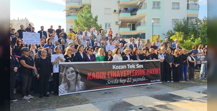 Kozan'da Sevda Dinler için cinayet protestosu düzenlendi