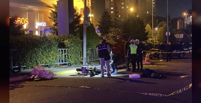Küçükçekmece'de motosiklet kazası: 1 ölü, 1 ağır yaralı