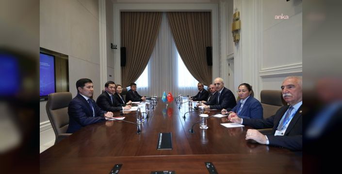 Kurtulmuş, Kazakistan Kurultay Başkanı Dadebay'a başarılar dileyip işbirliği fırsatlarını ele aldı