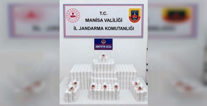 Manisa'da jandarma operasyonunda 42 bin 534 sentetik ecza ele geçirildi