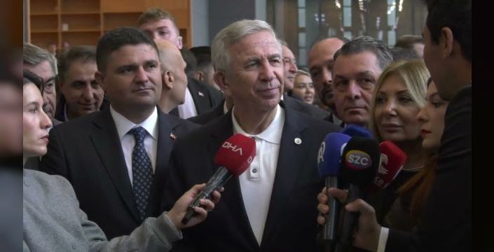 Mansur Yavaş, belediye başkanlarının sorumluluklarını vurguladı