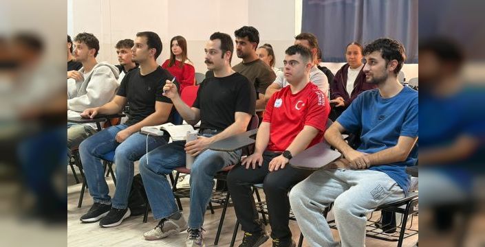 Melih Işık, Down sendromlu ilk antrenörlük öğrencisi oldu