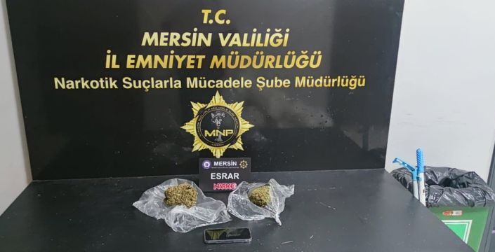 Mersin'de uyuşturucu operasyonunda 2 şüpheli tutuklandı