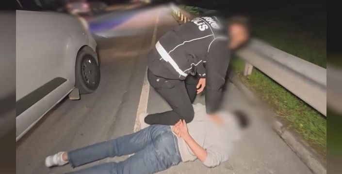 Minibüste 1 milyon 642 bin sentetik hap bulundu
