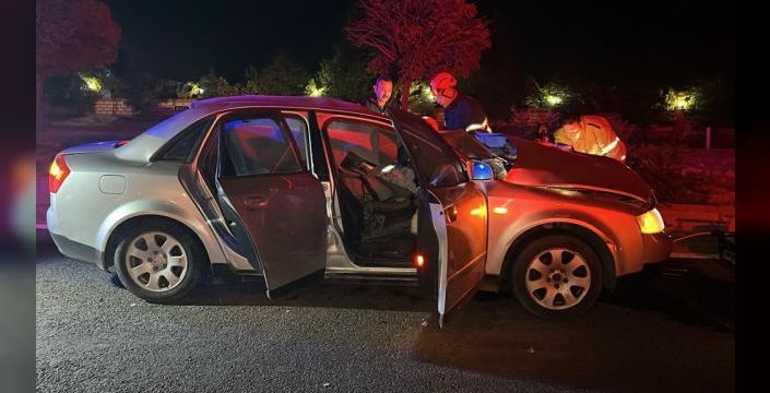 Nevşehir'de TIR'a arkadan çarpan otomobilde 2 kişi öldü