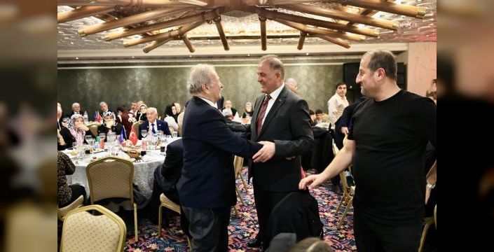 Nuri Aslan: Şehit yakınları ve gaziler ailemiz