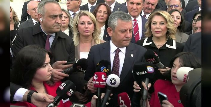 Özgür Özel, fon krizini Erdoğan'a mal etti