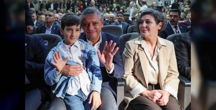 Özgür Özel: Yeni Parti bir umut ışığıdır