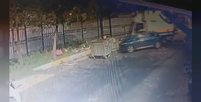 Sarıyer'de zincirleme kazada 3 kişi yaralandı