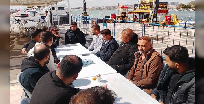 Silivri'de batan gemideki 9 mürettebat aranıyor
