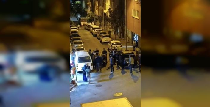 Sultangazi'de motosikletli saldırıda bir kişi yaralandı