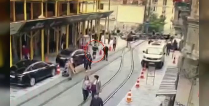 Taksim'de uyuşturucu satıcısı yakalandı, evinden yüklü miktarda madde çıktı