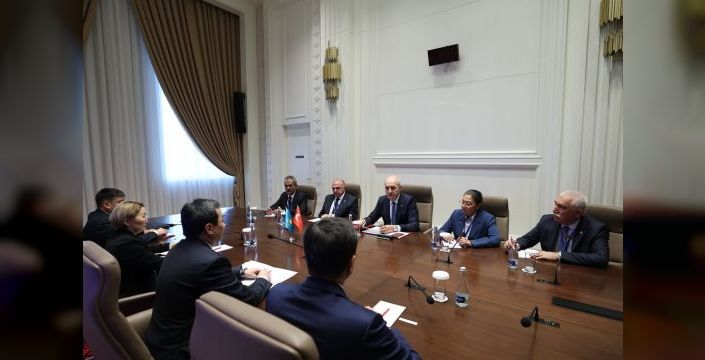 TBMM Başkanı Kurtulmuş, Kazakistan'dan mevkidaşı ile görüştü