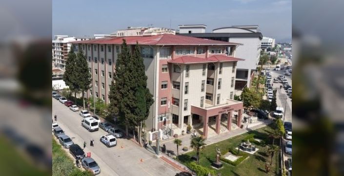 Torbalı'da çocuğun soybağı değiştirilmesi soruşturmasında anne tutuklandı