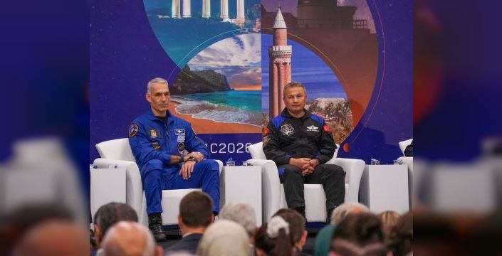 Türkiye ve İtalya uzayda ortak görev planlıyor