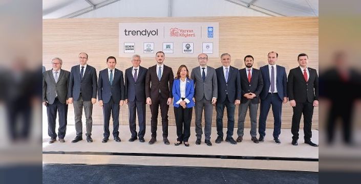 Yarının Köyleri Projesi'nin dijital merkezi Konya'da açıldı