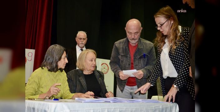 Yeni Parti İzmir il başkanlığına Çağatay Güç seçildi