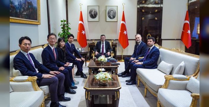 Yılmaz ve Japon mevkidaşı iş birliği alanlarını görüştü